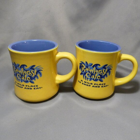 Rainforest Cafe A Wild Place to Shop and Eat Yellow and Blue 2 Coffee Mugs Heavy - Picture 6 of 12